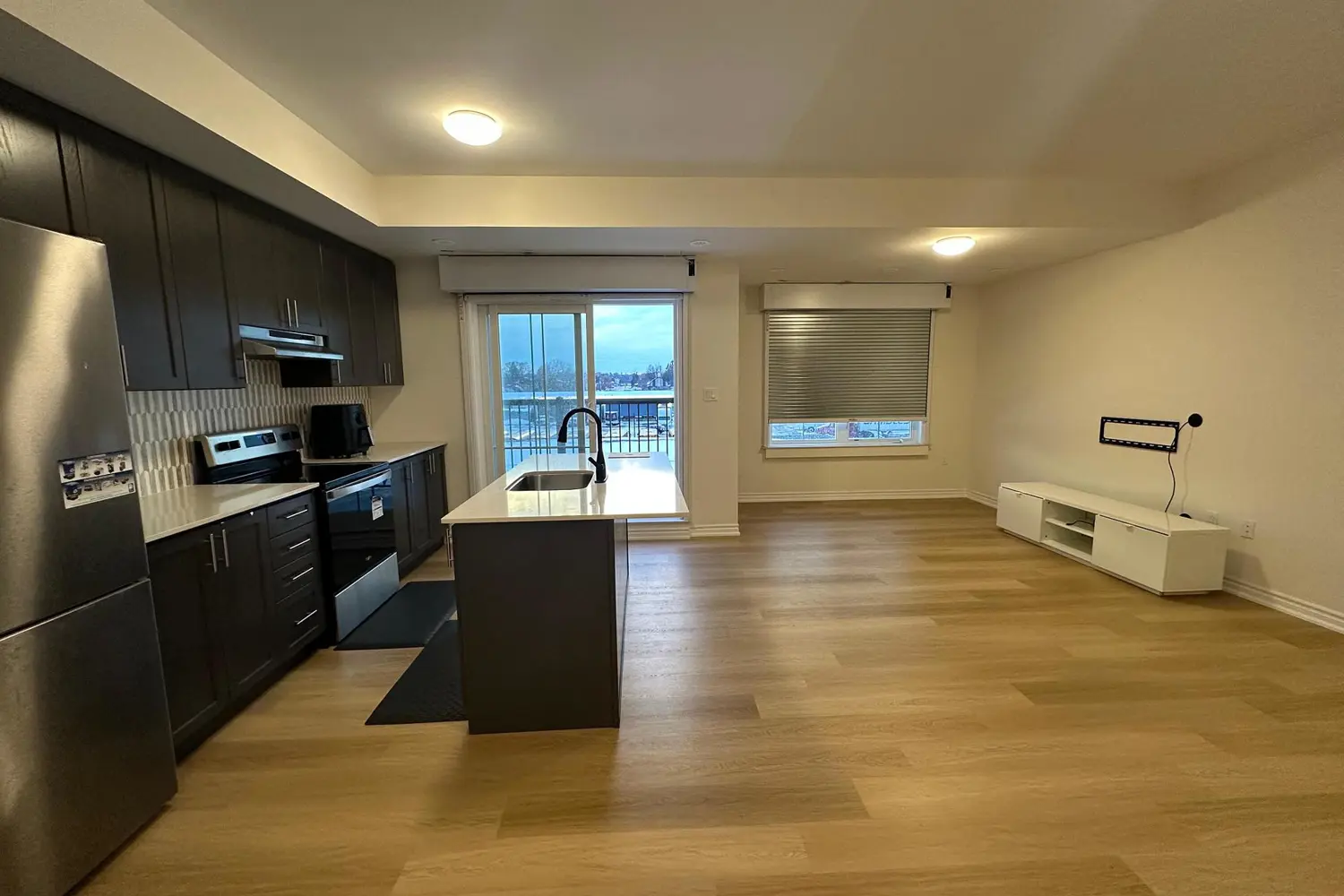 Additional image 4 of 480 Beresford Path 16