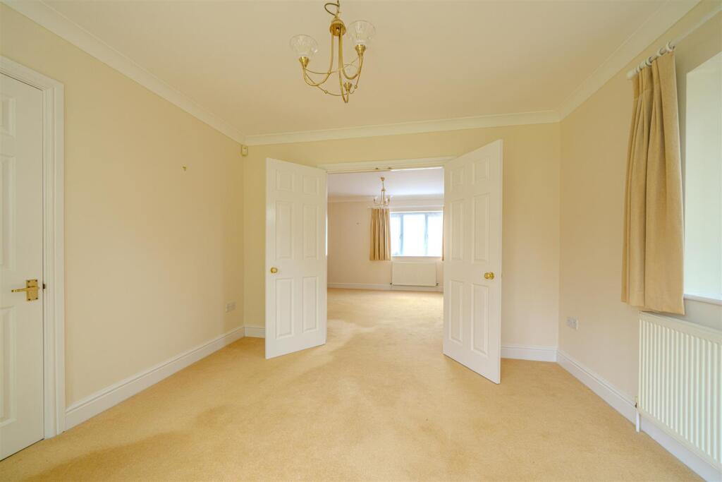 Additional image 5 of St. Vincent Drive, St. Albans