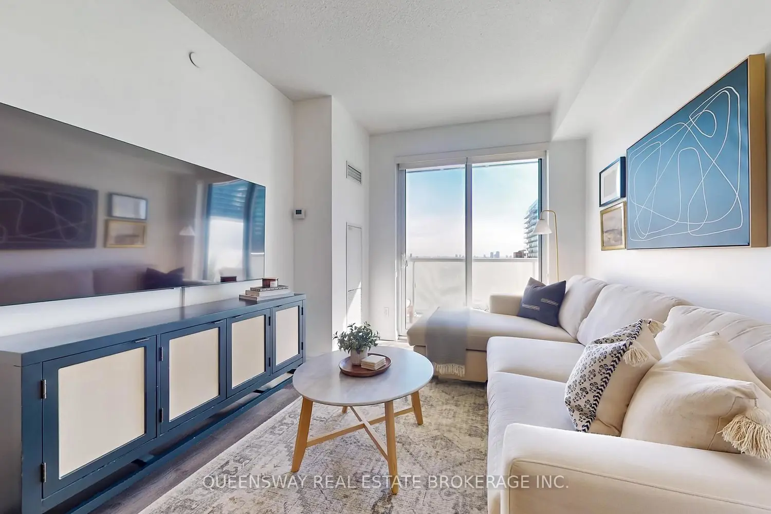 Additional image 3 of 101 Erskine Avenue 1605