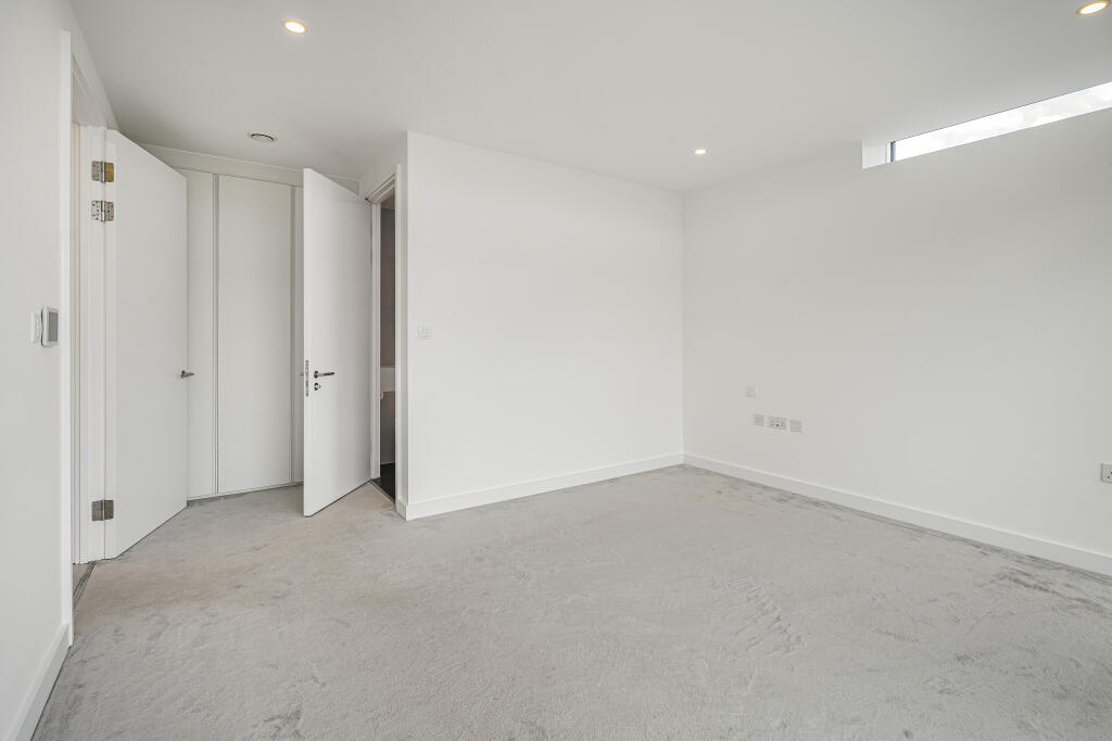 Additional image 9 of Gabriel Square, St. Albans, Hertfordshire, AL1