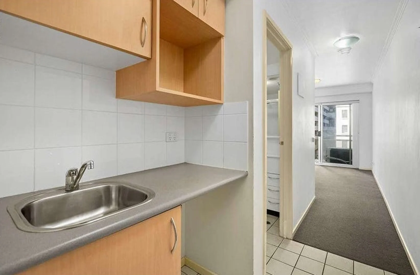 Additional image 2 of 402/118 Franklin Street, Melbourne VIC 3000
