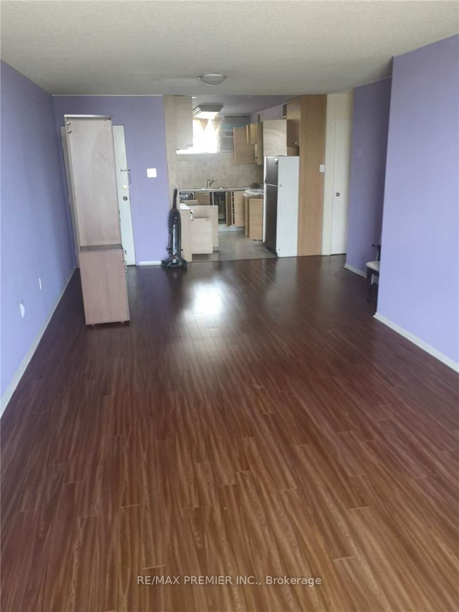 Additional image 2 of 827-4645 Jane Street, Toronto, ON, M3N 2K9