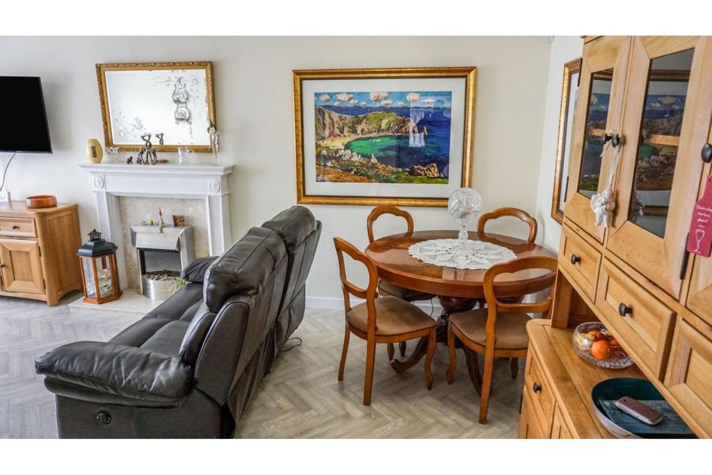 Additional image 3 of 2 Bed Maisonette, Levante Gardens, B33, N1 7GU