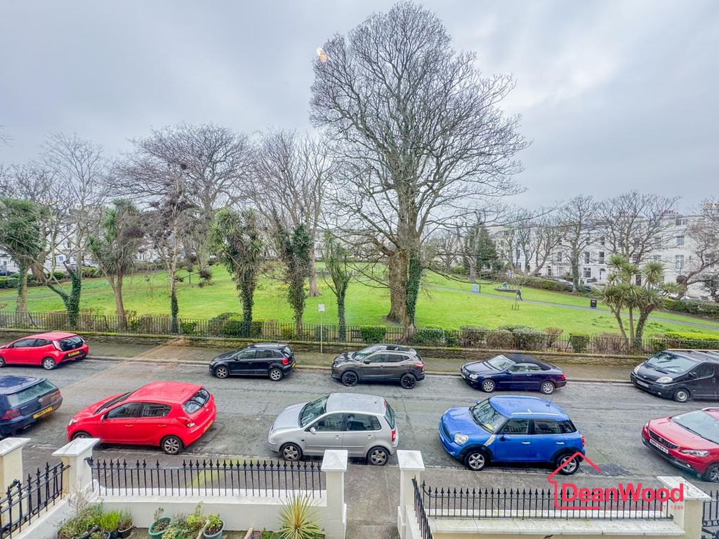 Additional image 11 of 2 bed flat for saleApartment 2, 18 Derby Square, Douglas, Isle Of Man IM1