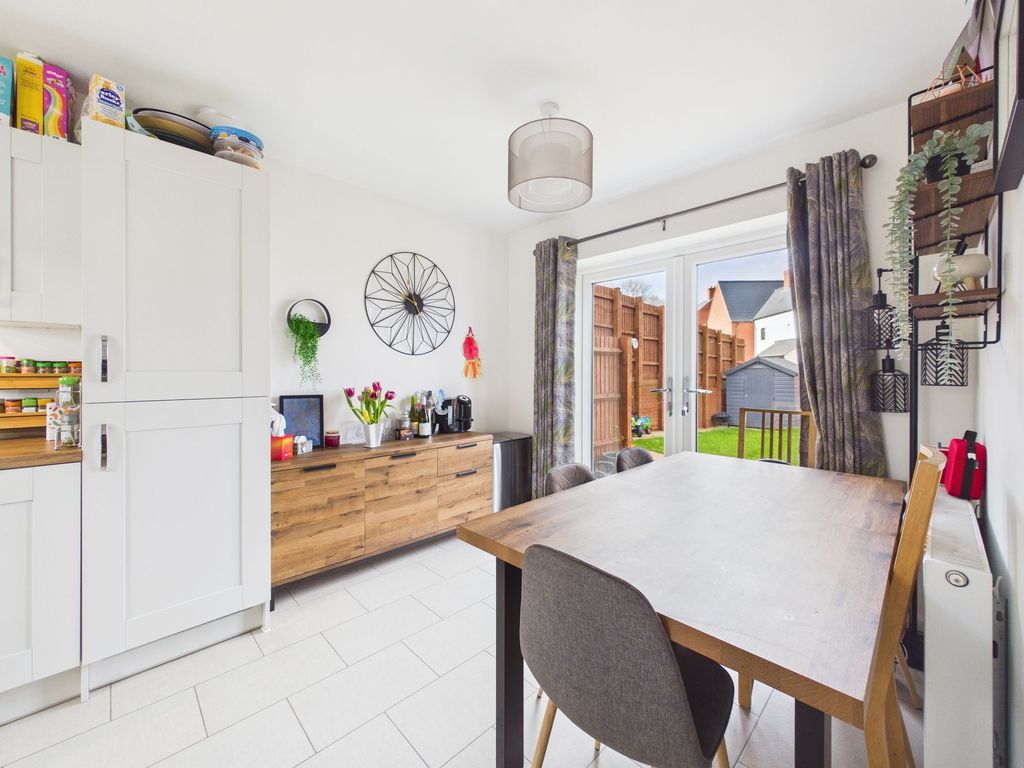 Additional image 8 of 3 bed semi-detached house for saleNewbury Street, Towcester NN12