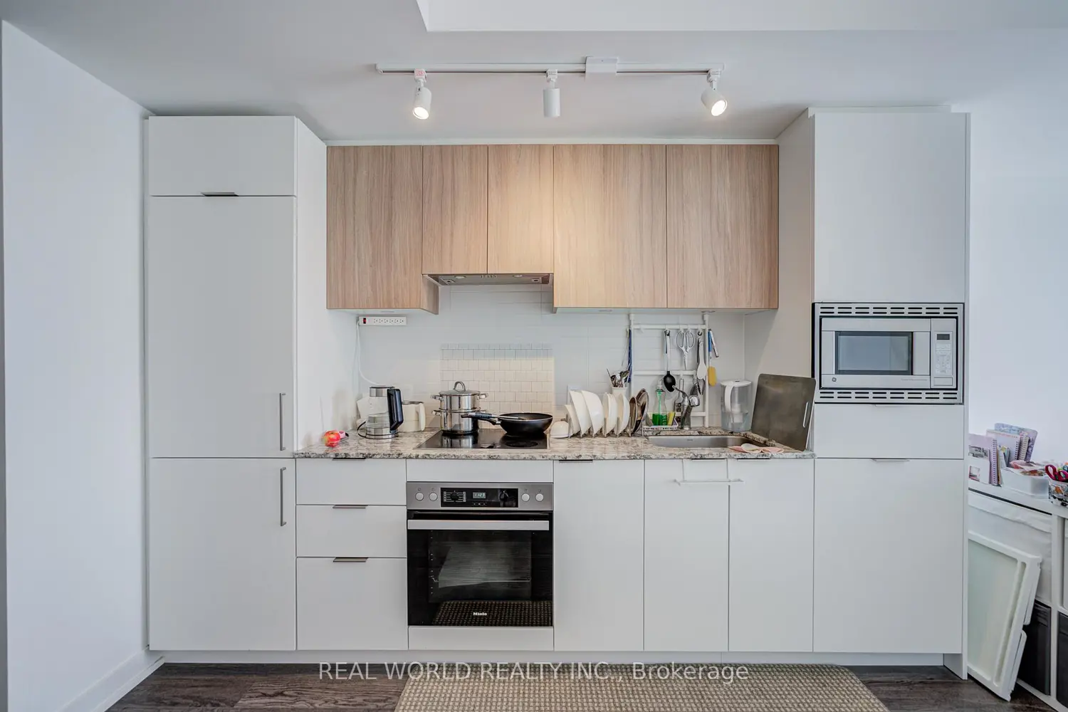 Additional image 7 of 20 O'neill Road 1221