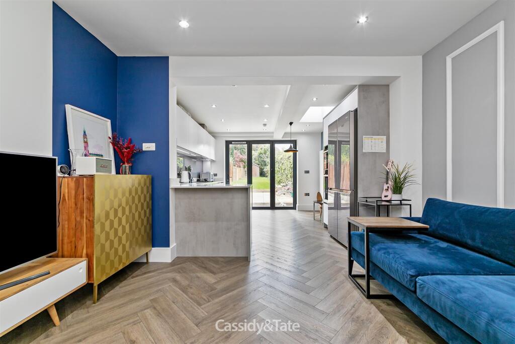 Additional image 2 of Castle Road, St. Albans