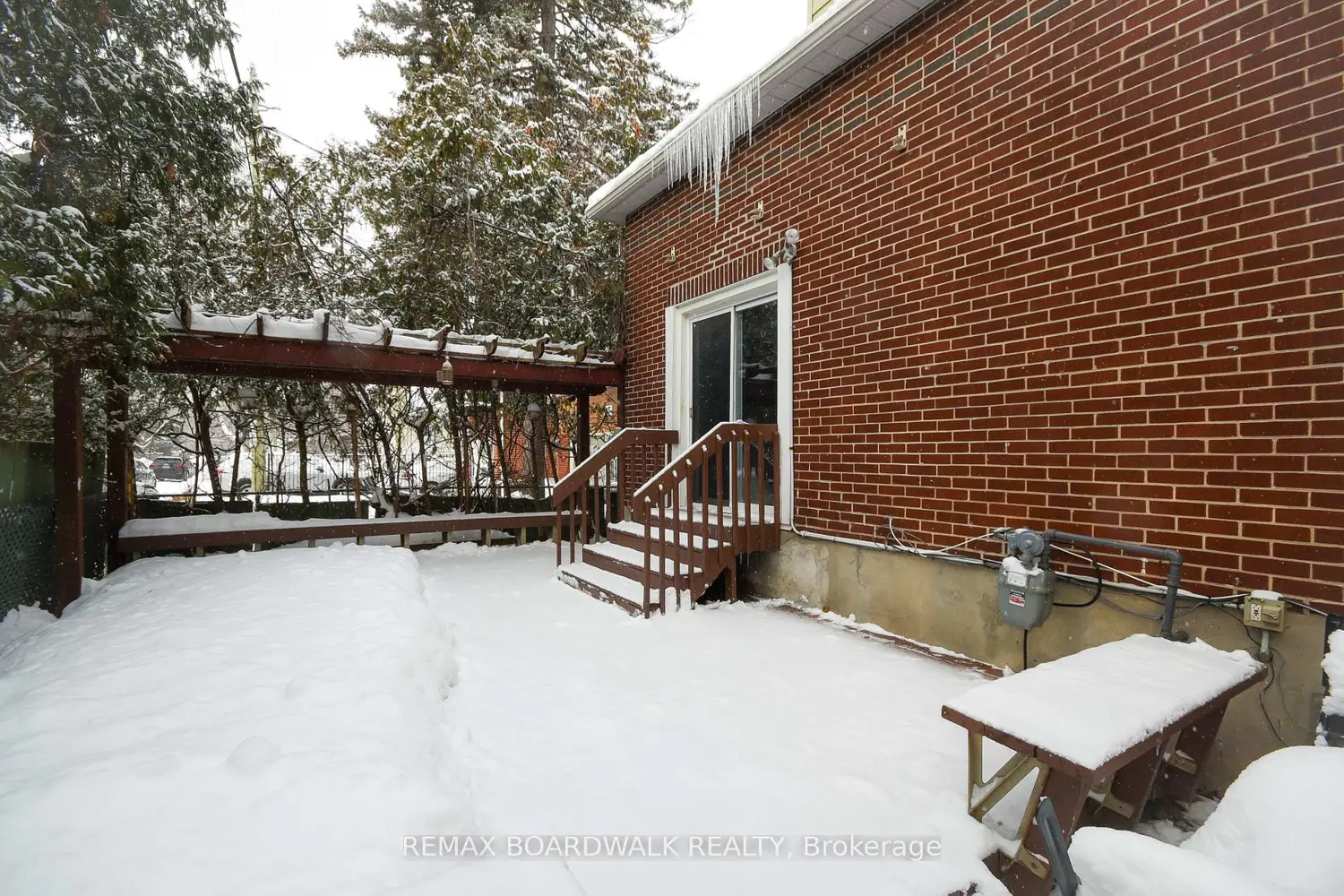 Additional image 12 of 406 Marguerite Avenue