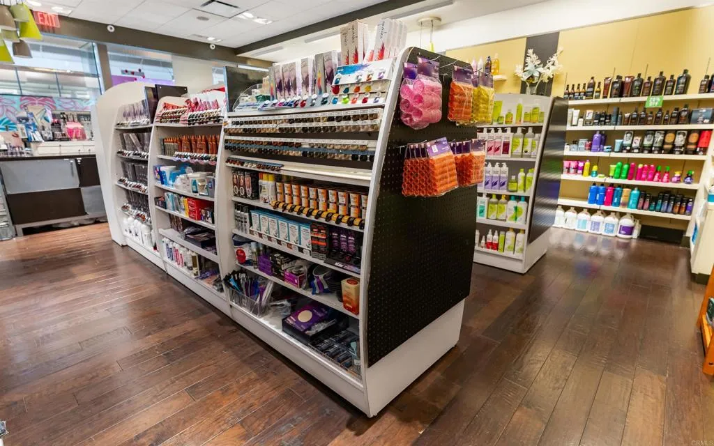 Additional image 17 of 272 E Via Rancho Parkway, Escondido, CA 92025