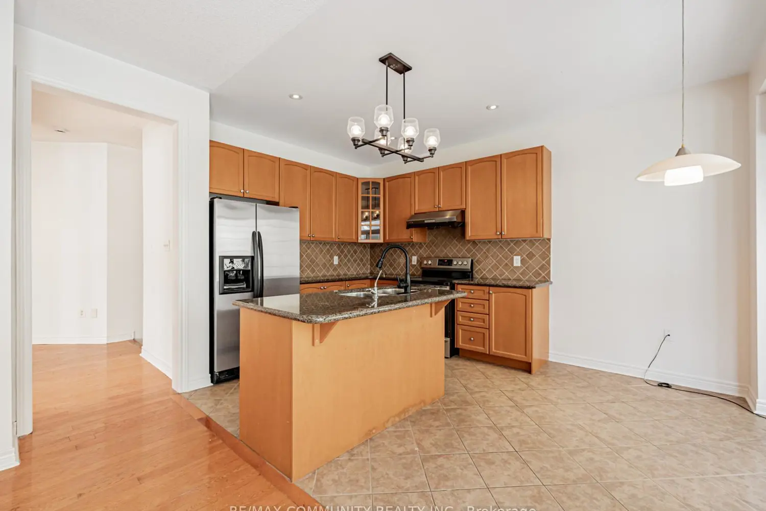 Additional image 8 of 2 John Davis Gate