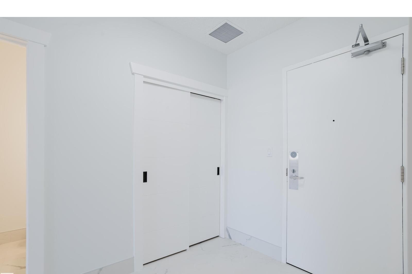 Additional image 8 of 703-9919 105 Street NW, Edmonton, AB, T5K1B1