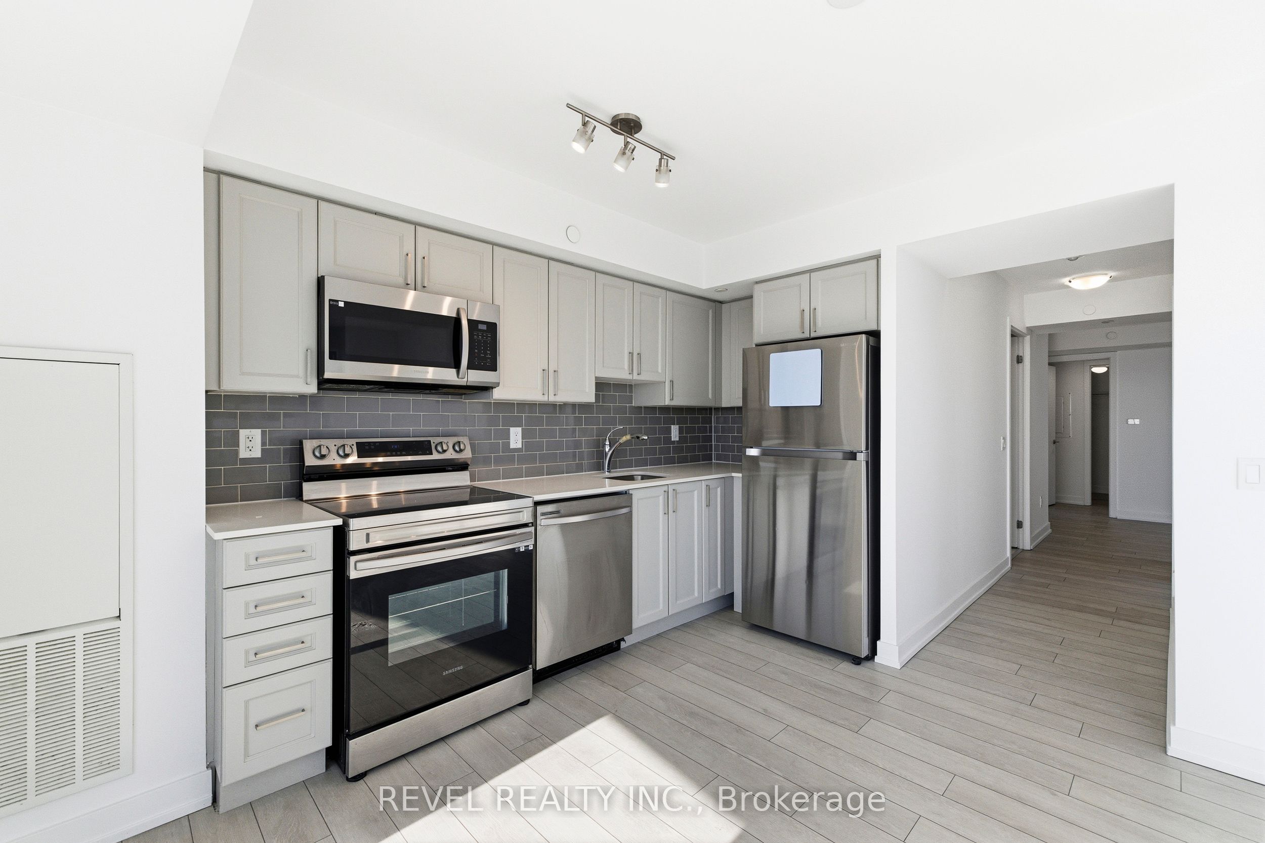 Additional image 6 of 912-1480 Bayly Street, Pickering, ON, L1W 3R5