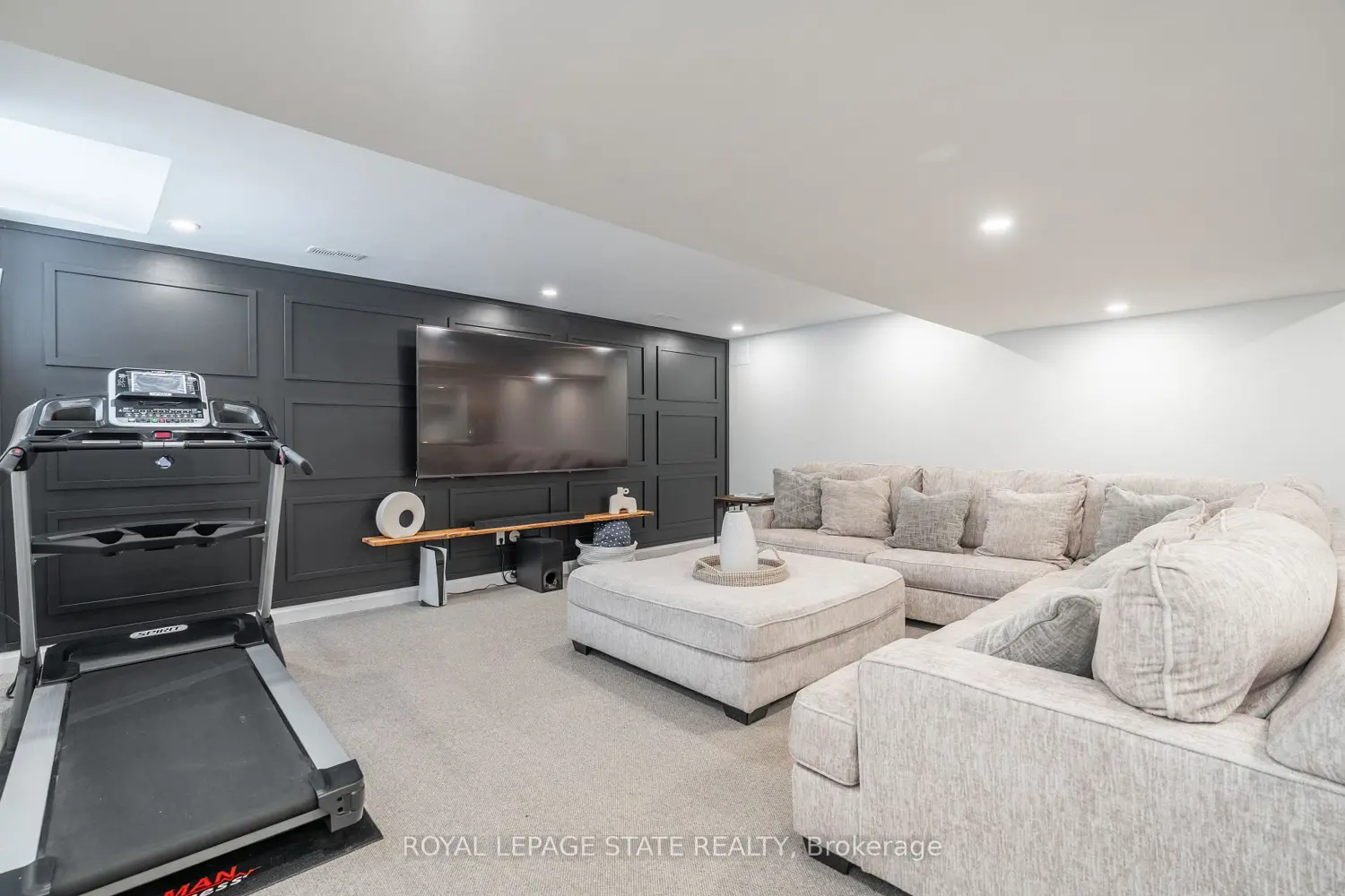 Additional image 16 of 35 Midhurst Heights 22