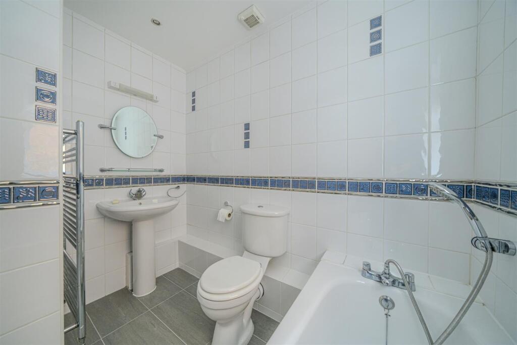 Additional image 20 of St. Vincent Drive, St. Albans