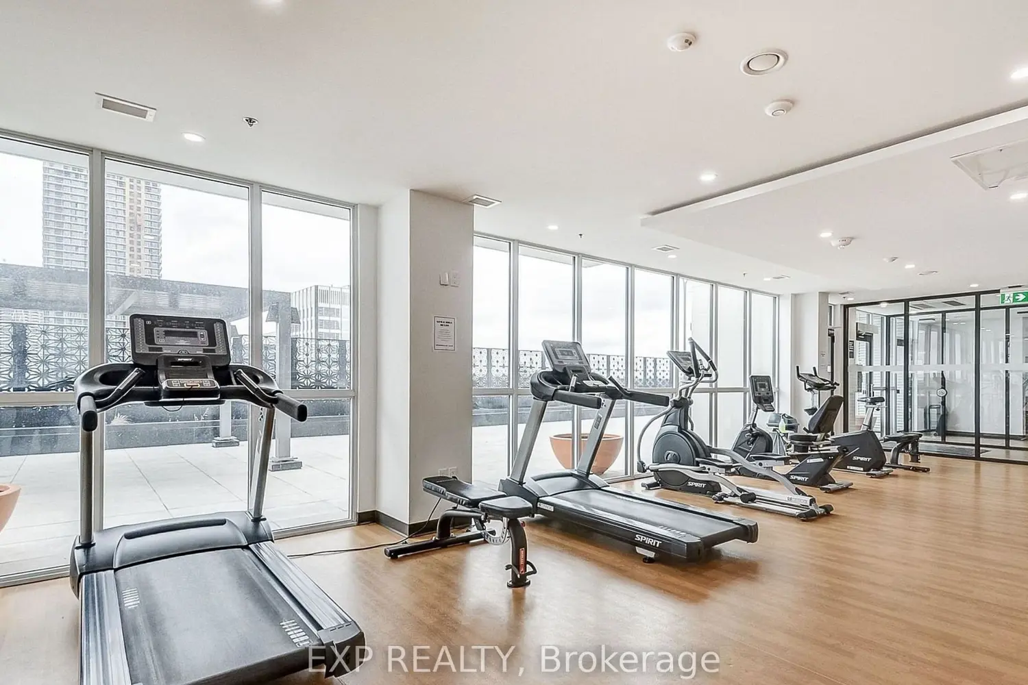 Additional image 17 of 60 Charles Street 1108B