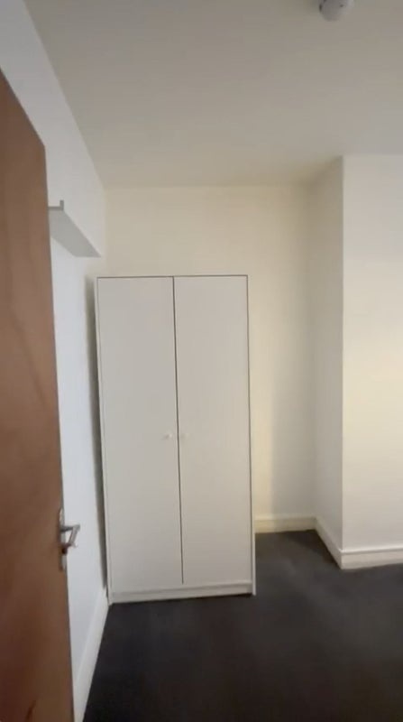 Additional image 3 of Room in a Shared Flat, Mile End Road, E1, N1 7GU