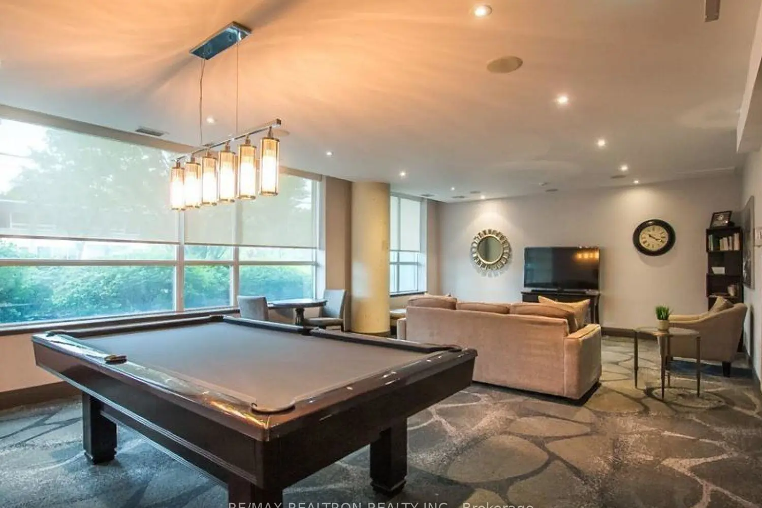 Additional image 11 of 3830 Bathurst Street 512