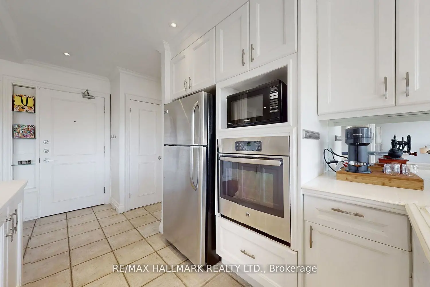 Additional image 5 of 660 Eglinton Avenue 508