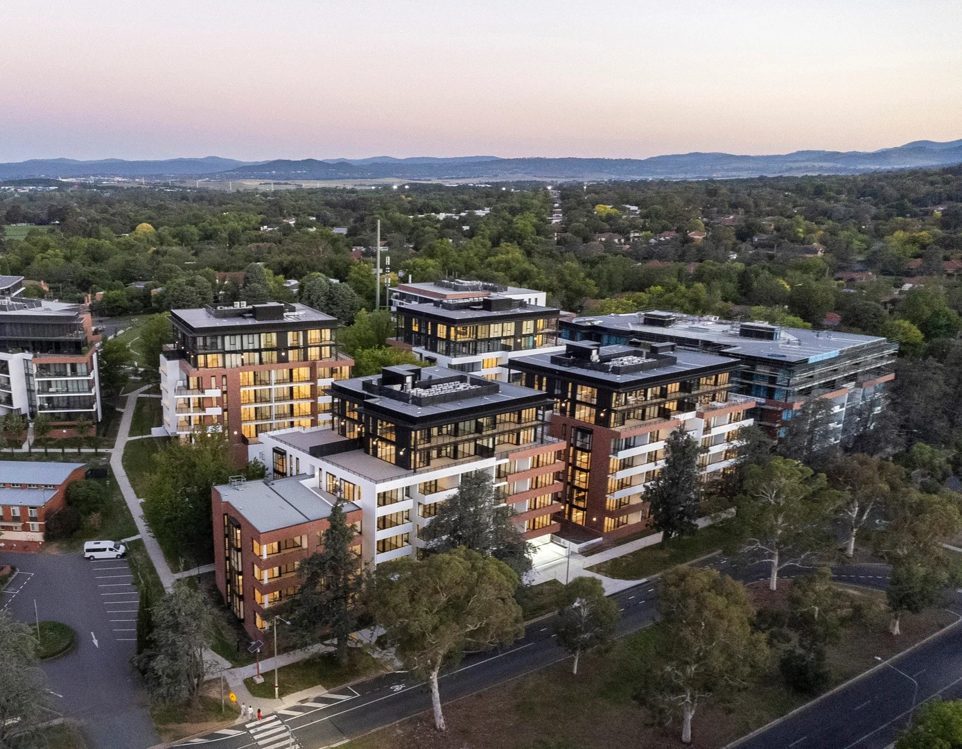 Additional image 21 of 17 Captain Cook Crescent, Griffith ACT 2603