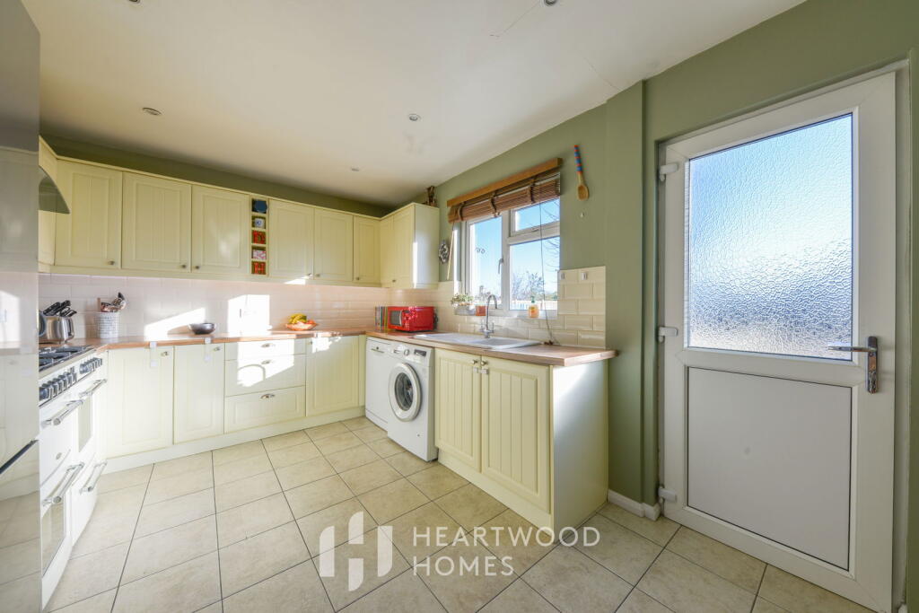 Additional image 4 of Springfield Road, St. Albans, AL1 5LY