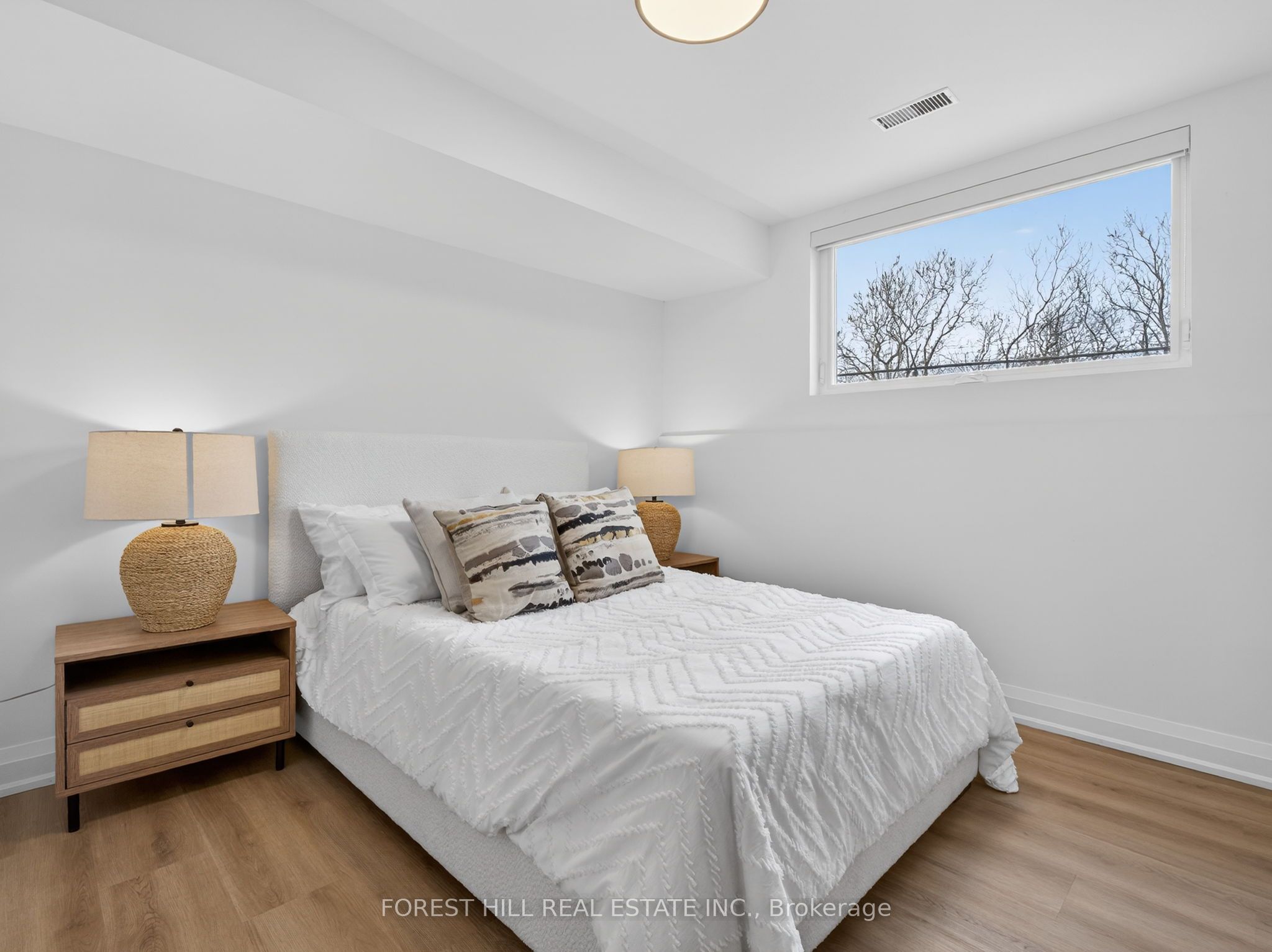 Additional image 4 of A-279 Reiner Road, Toronto, ON, M3H 2M5