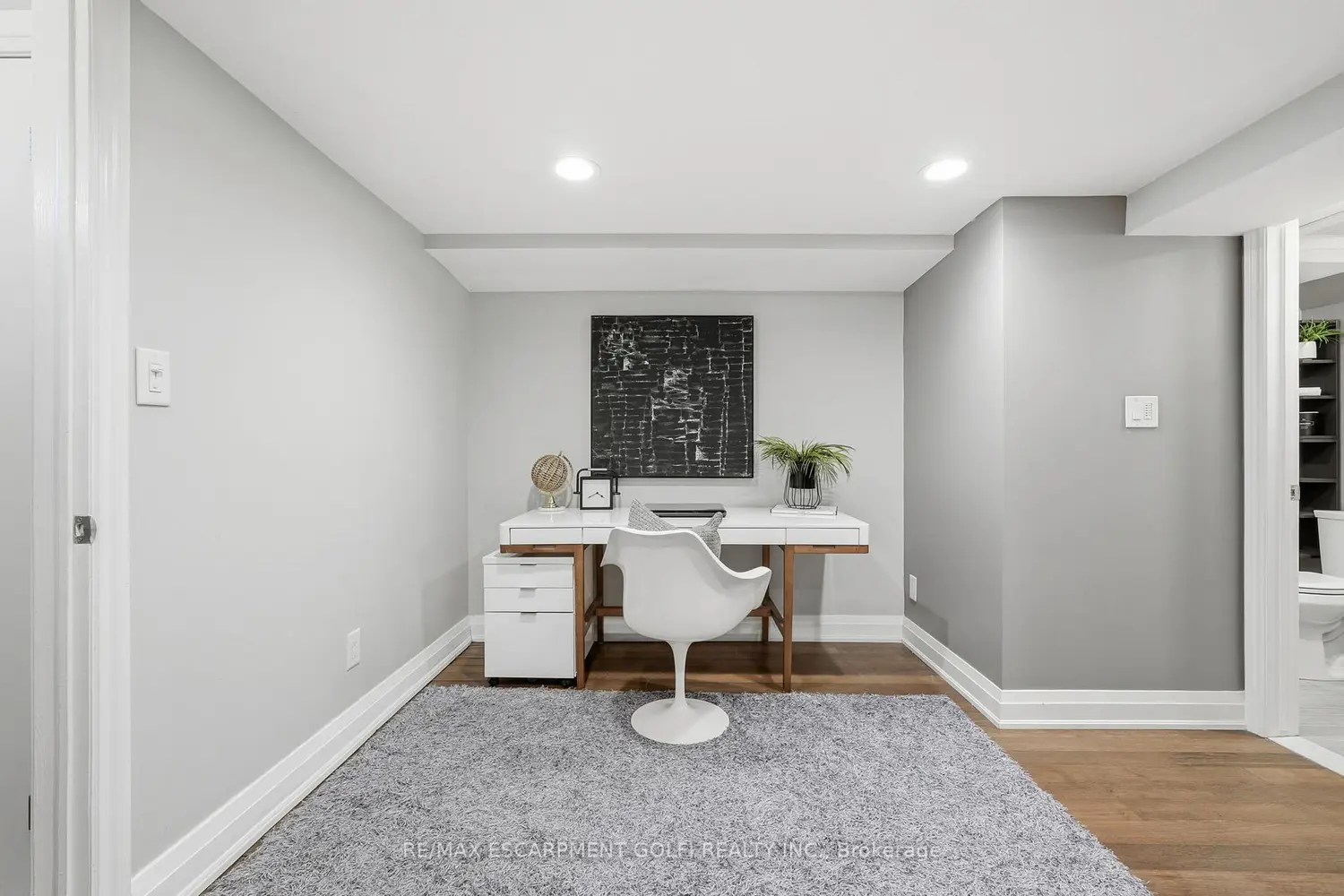 Additional image 14 of 3230 New Street 3