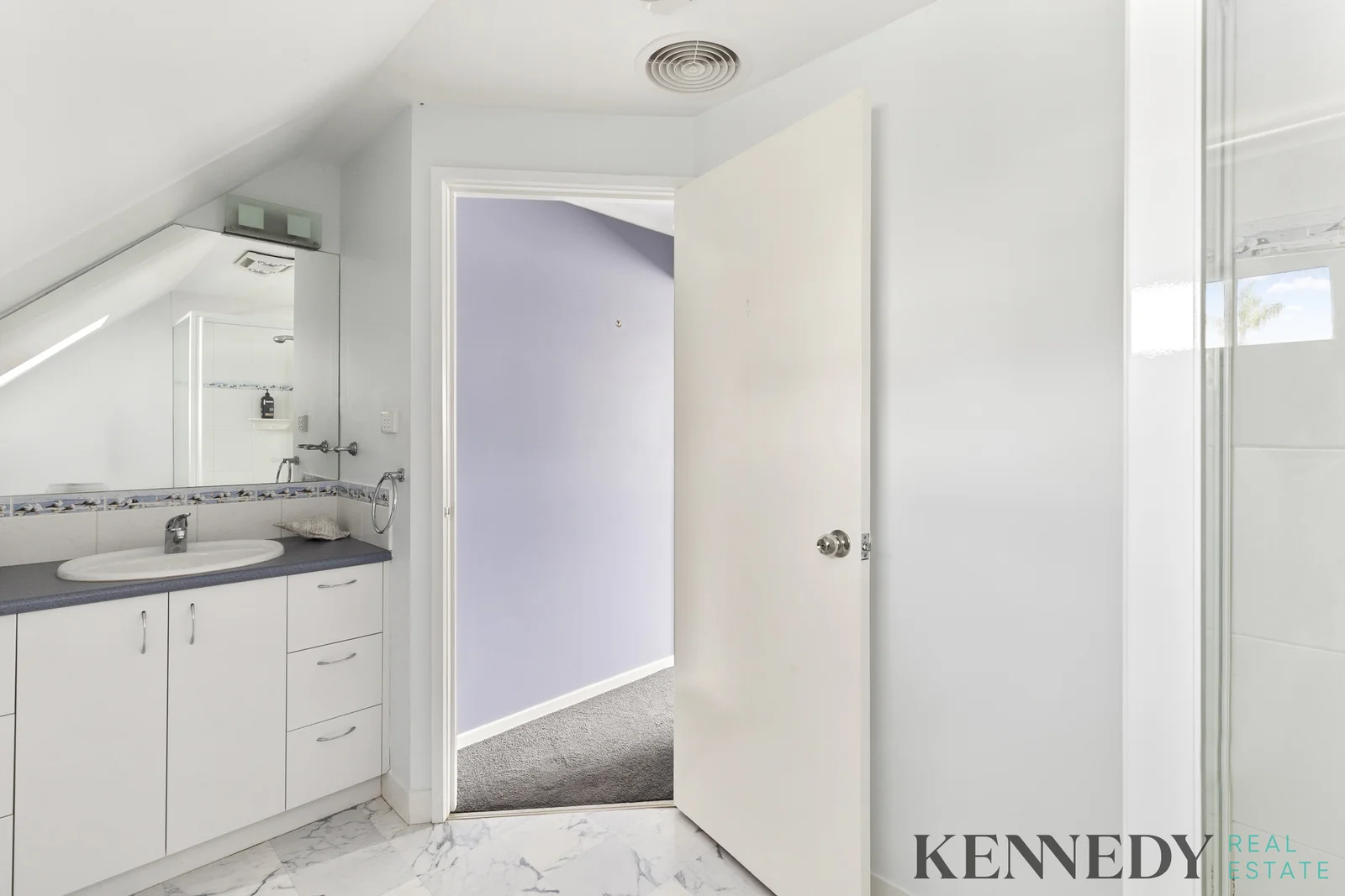 Additional image 17 of 20A Irvine Parade, Yarrawonga VIC 3730