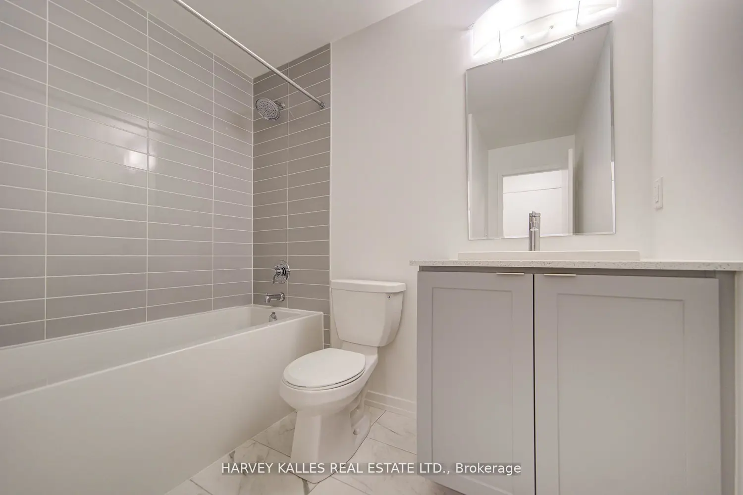 Additional image 19 of 18 Lytham Green Circle 28