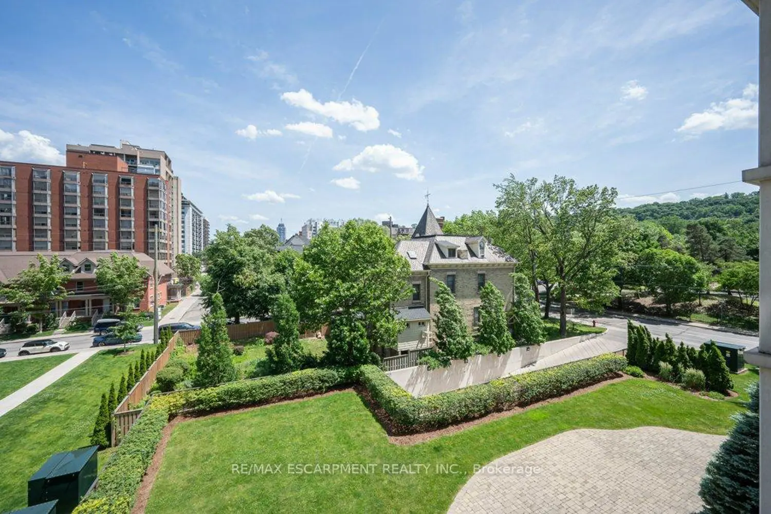 Additional image 13 of 90 Charlton Avenue 302