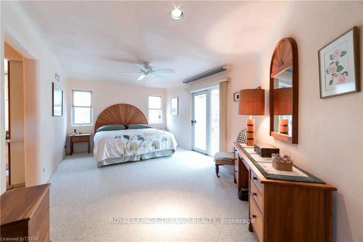 Additional image 11 of 15668 Furnival Road