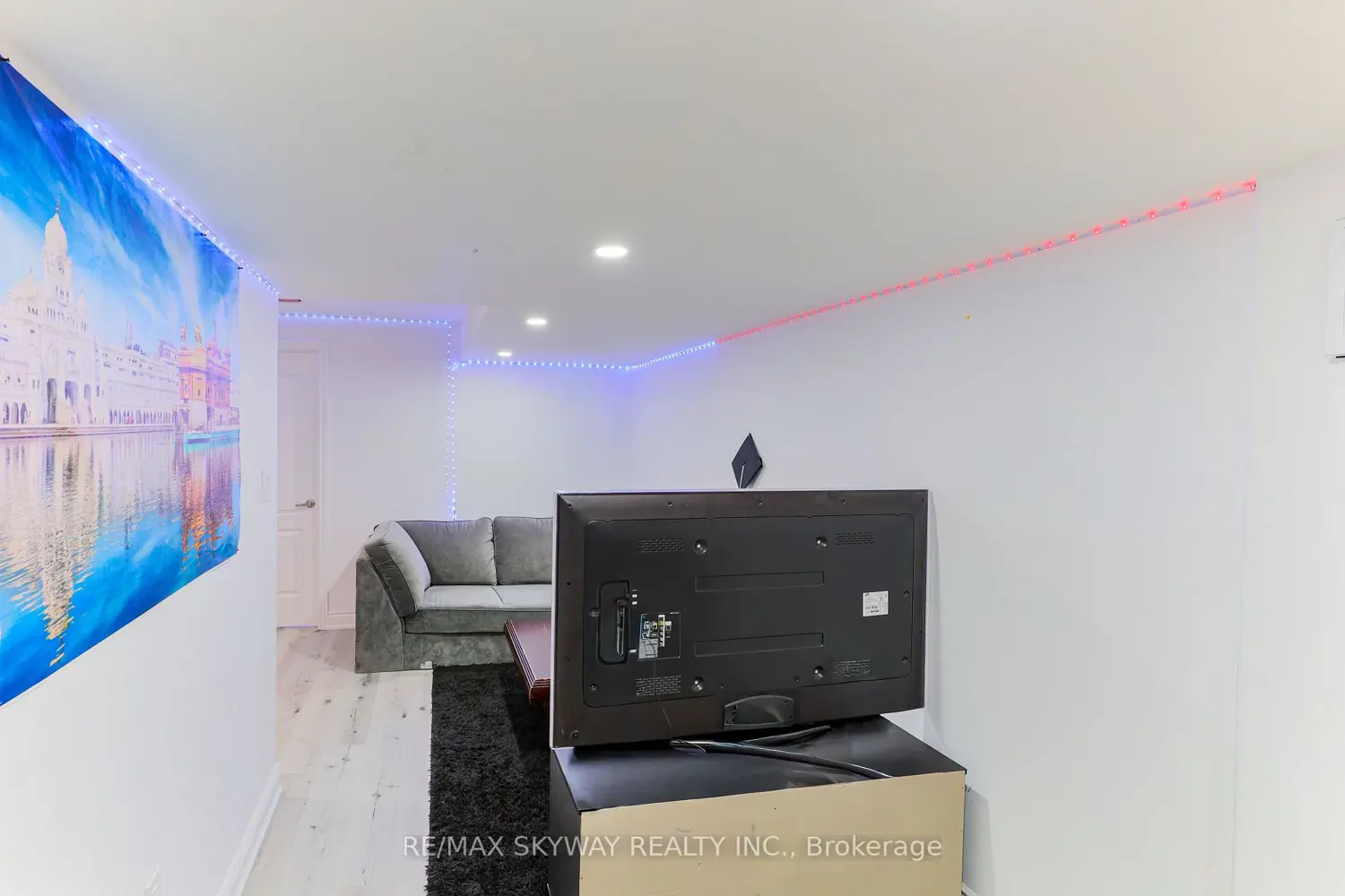 Additional image 6 of 379 Valleyway Drive