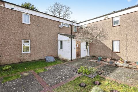Roebuck Close, Birmingham B34