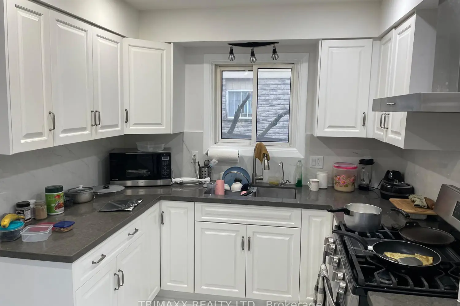 Additional image 4 of 1086 Canfield Crescent