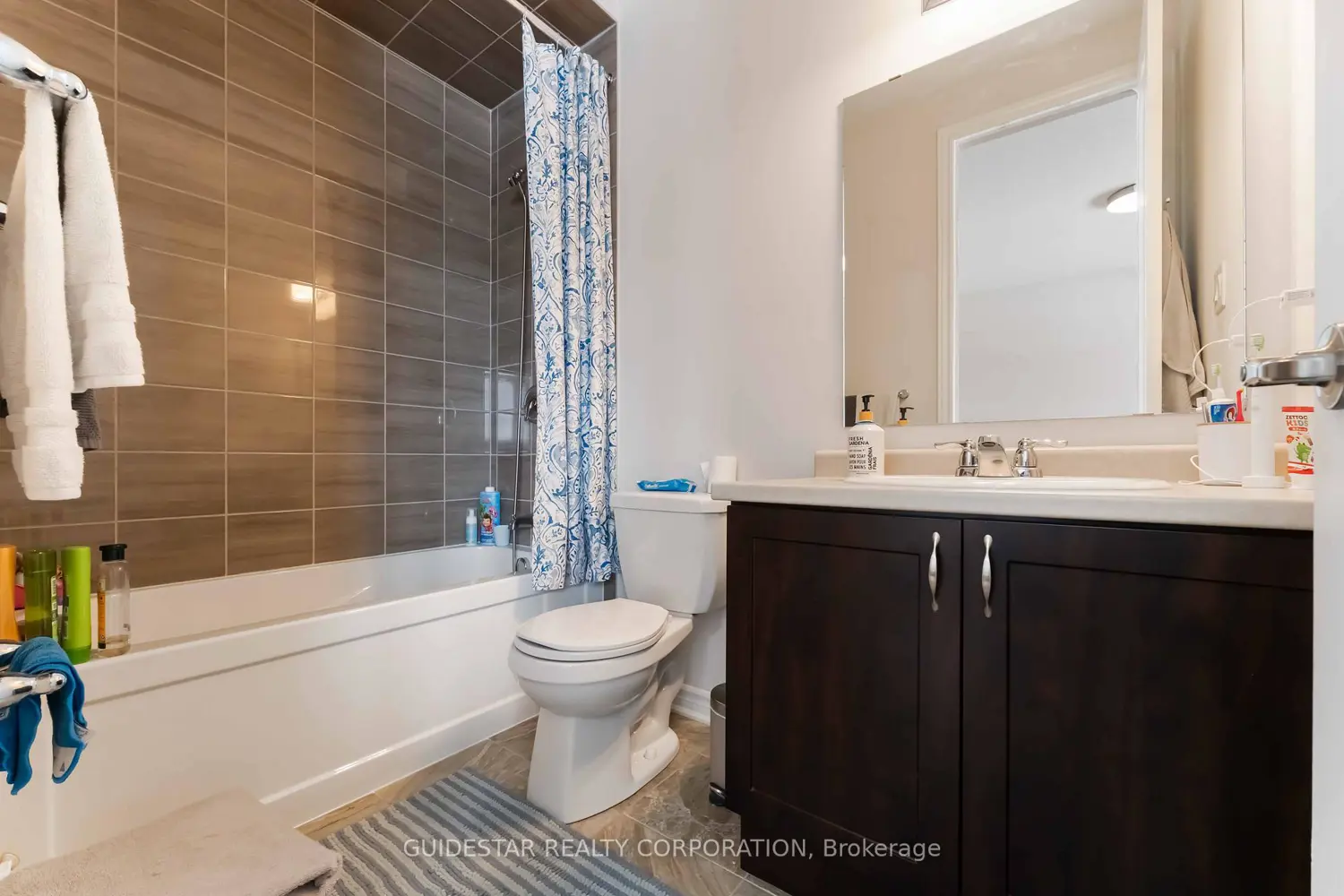 Additional image 14 of 30 Oxalis Crescent