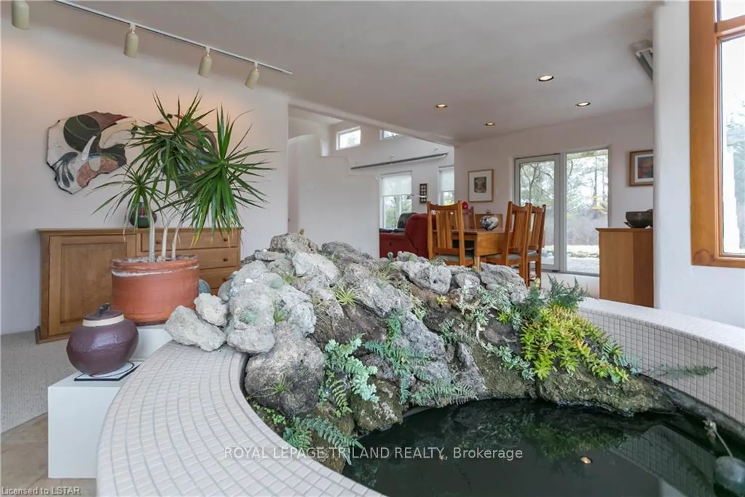 Additional image 6 of 15668 Furnival Road