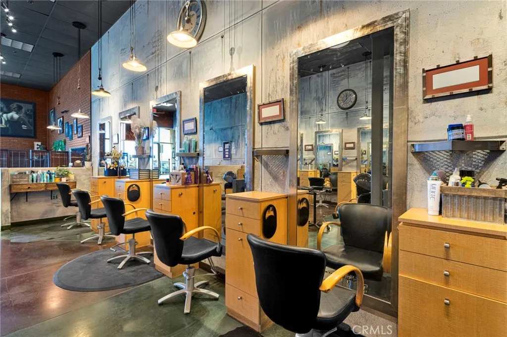 Additional image 3 of 12044 Dunia Road Unit B, Victorville, CA 92392