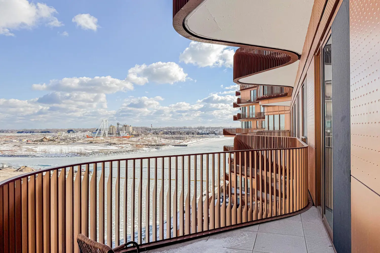 Additional image 7 of 155 Merchants Wharf Avenue 701