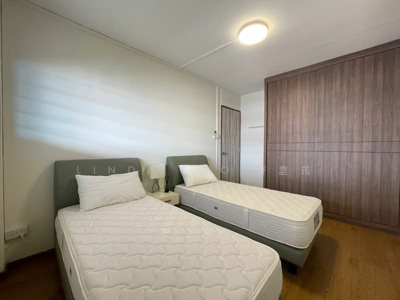 Additional image 10 of 883 Tampines Street 84