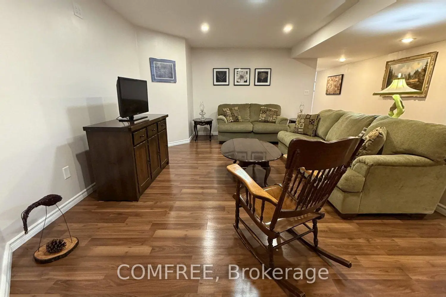 Additional image 14 of 31 Essex Drive