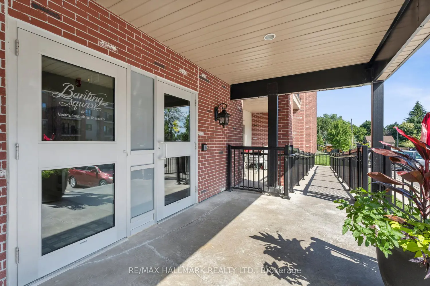 Additional image 3 of 157 Wellington Street 304