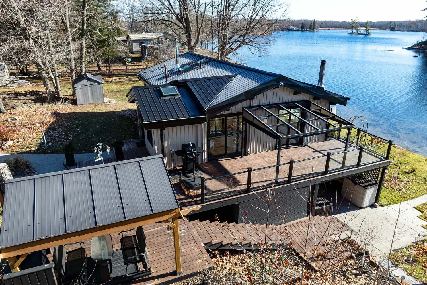 1927 Hogan Road photo 2