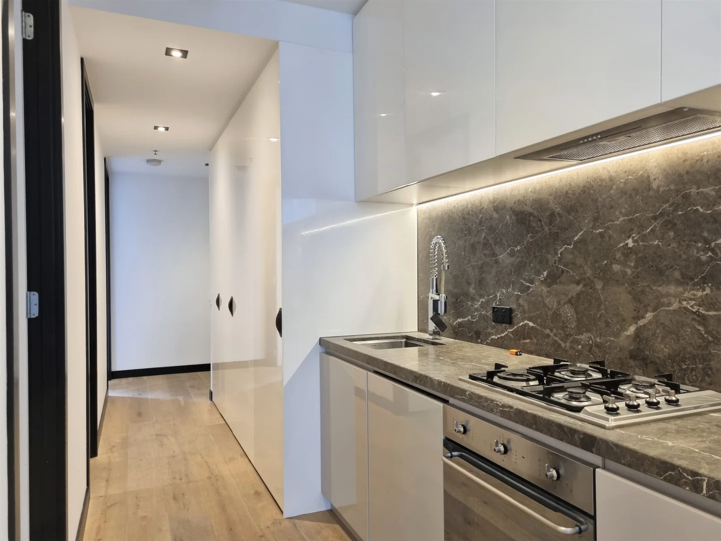 Additional image 4 of 310/10 Porter St, Prahran VIC 3181