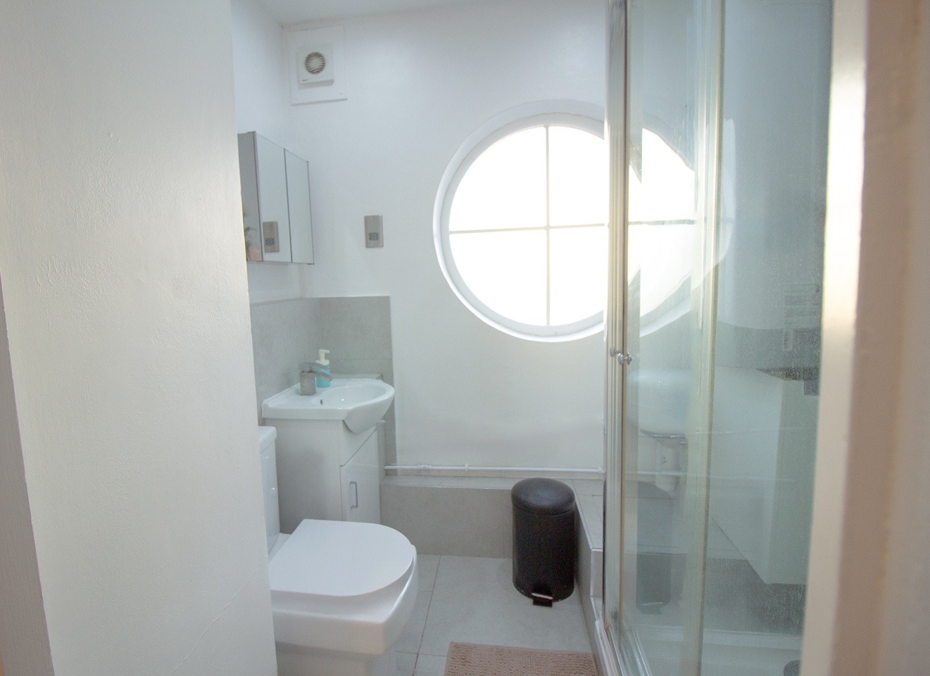 Additional image 8 of Room in a Shared Flat, Edgware Road, W2, N1 7GU