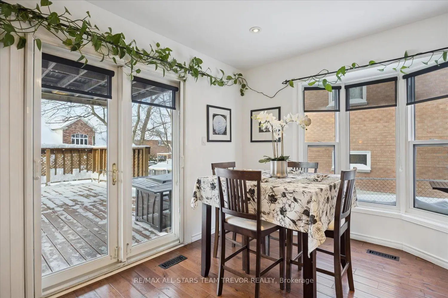 22 Chartwell Crescent photo 2
