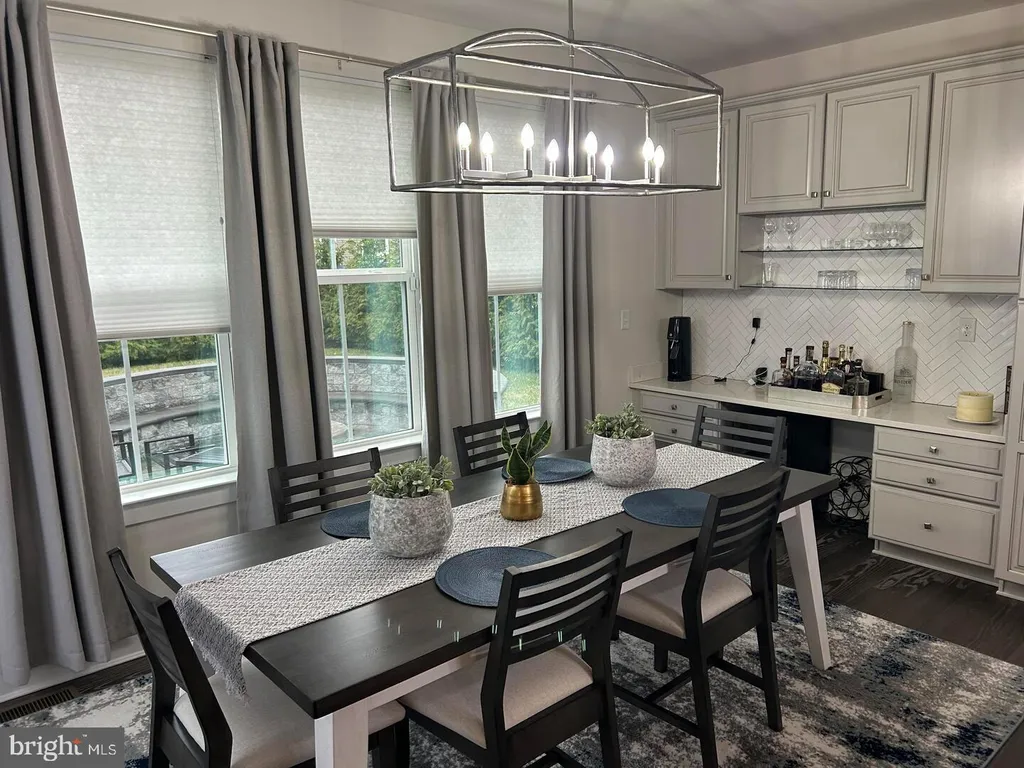 Additional image 4 of 603 Spring Hollow Drive, Middletown, DE 19709