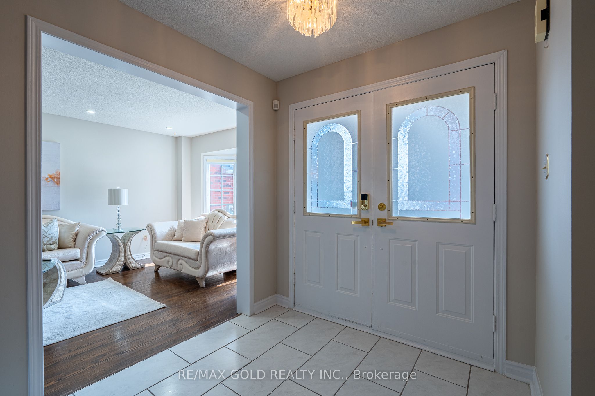 Additional image 3 of 87 Sprucelands Avenue, Brampton, ON, L6R 1N3