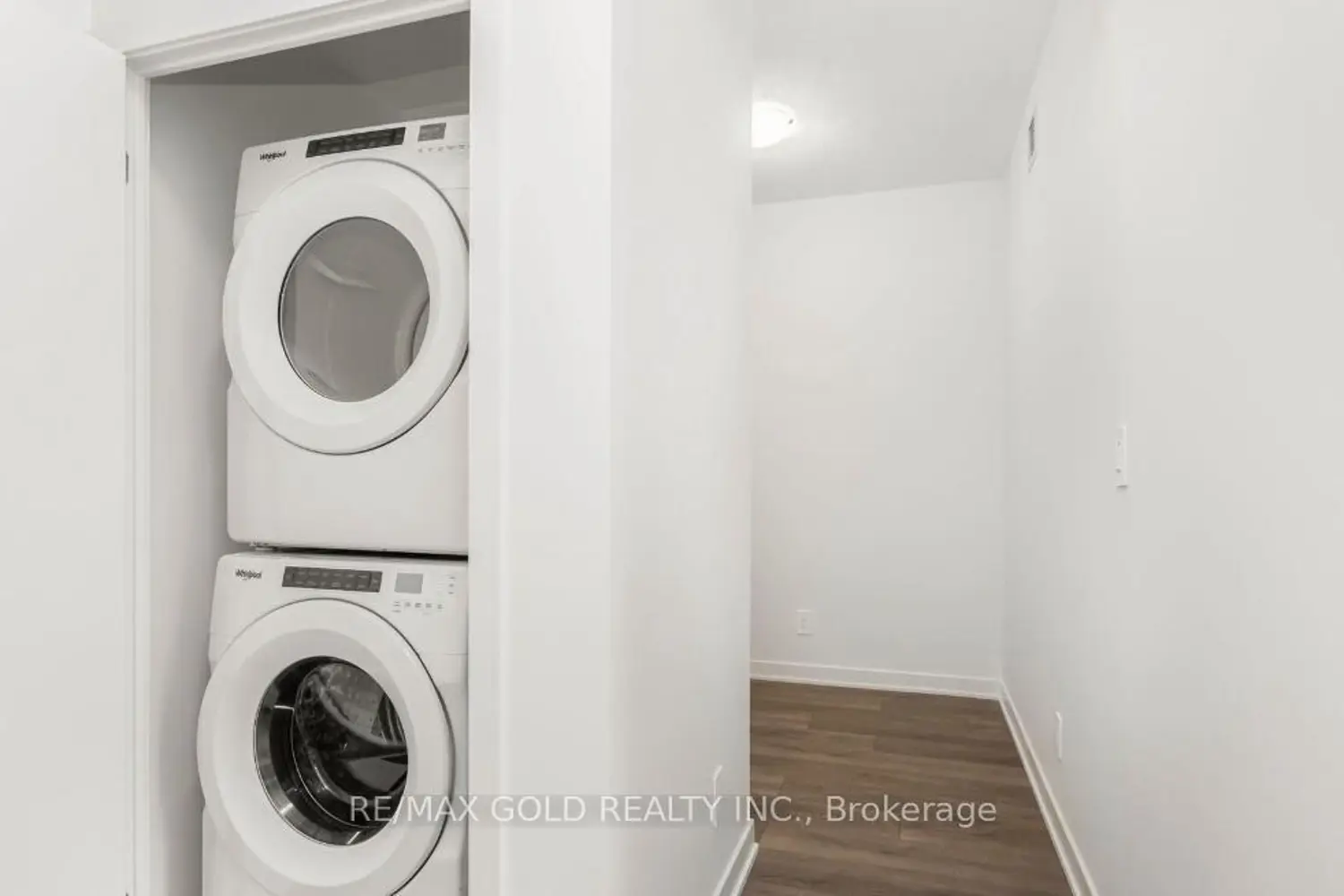 Additional image 16 of 1440 Clarriage Court 211
