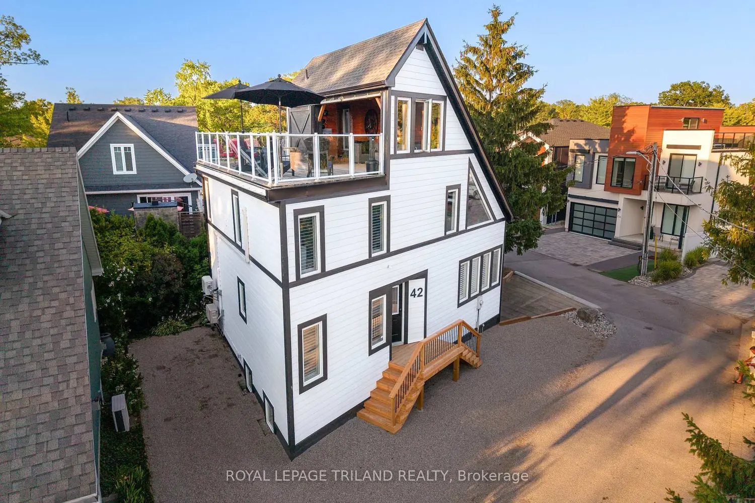 Additional image 18 of 42 Lakeside Circle