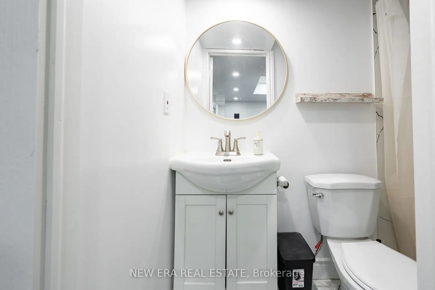 Additional image 14 of 34 Lampman Lane