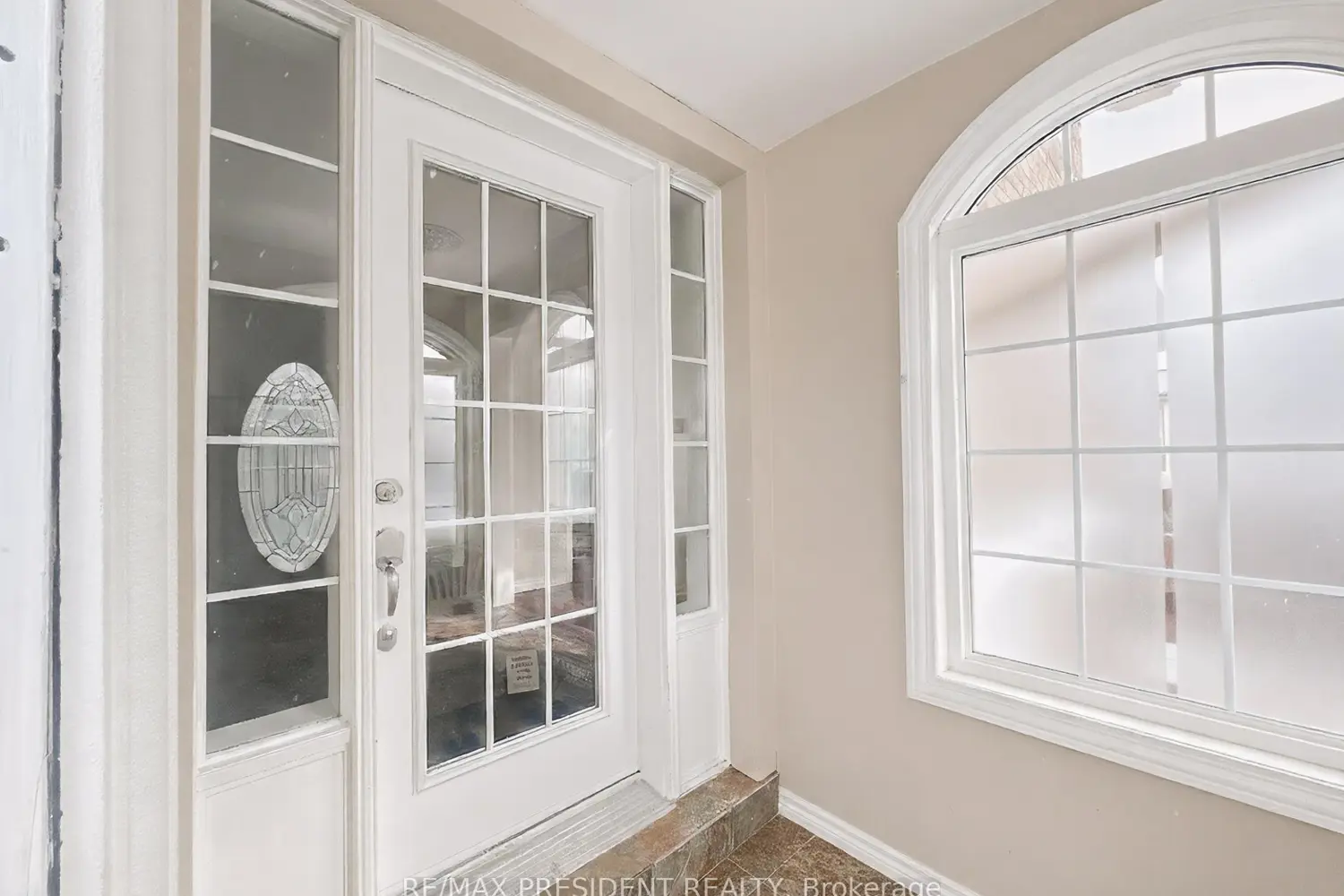 Additional image 3 of 41 Fallstar Crescent